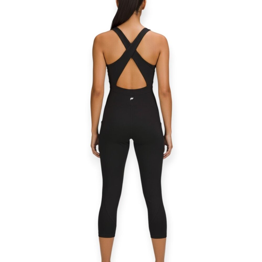 Fabletics Oasis Twist Front 7/8 Jumpsuit Size Large Black